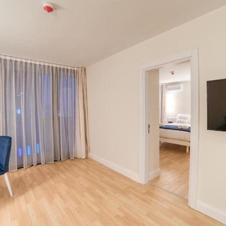 Luxury Sea View Apartments In Orbi City Batumi Zewnętrze zdjęcie