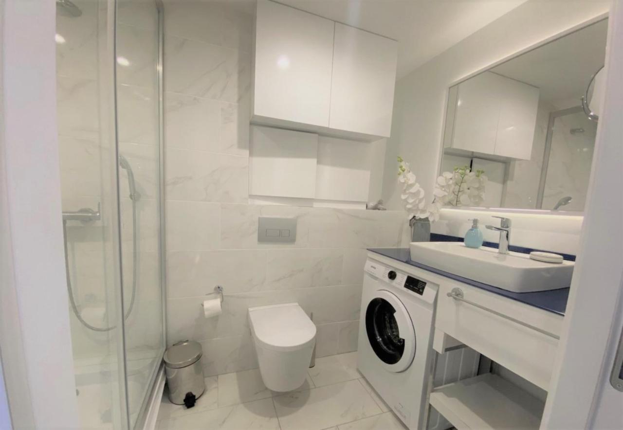 Luxury Sea View Apartments In Orbi City Batumi Zewnętrze zdjęcie