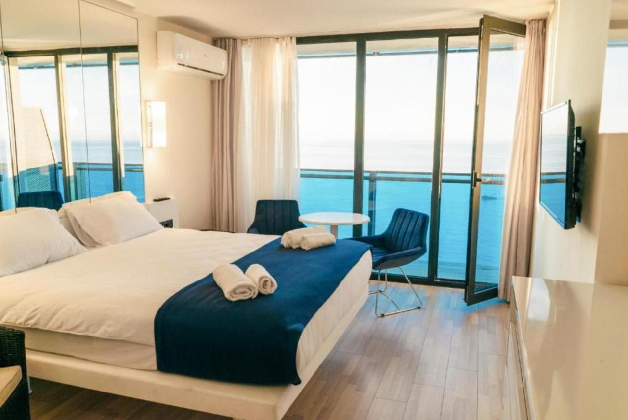 Luxury Sea View Apartments In Orbi City Batumi Zewnętrze zdjęcie