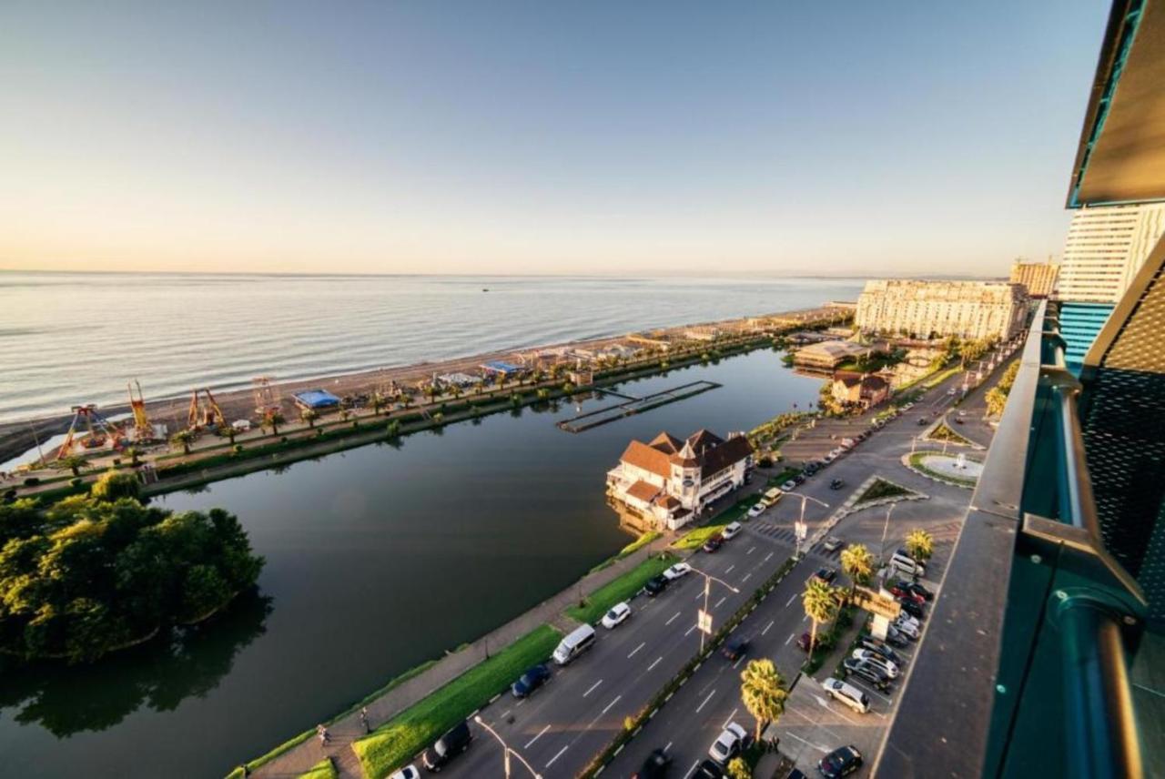 Luxury Sea View Apartments In Orbi City Batumi Zewnętrze zdjęcie